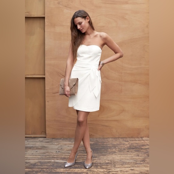 Sezane Dresses & Skirts - Sezane Robe Andrea 36 White / Cream